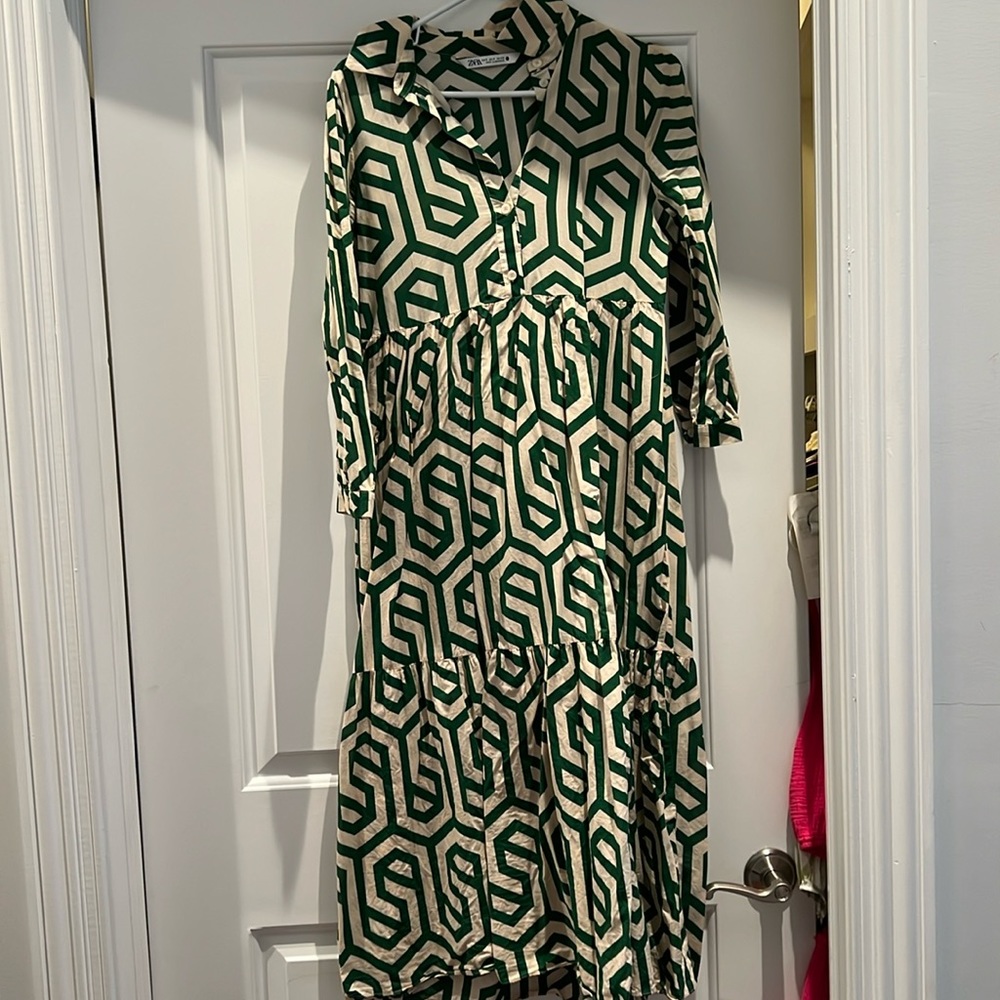Geometric Zara dress. Perfect for spring!